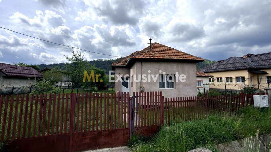 Casa individuala  Leresti la strada principala+ teren 831 mp, utilitati complete - Poză 17