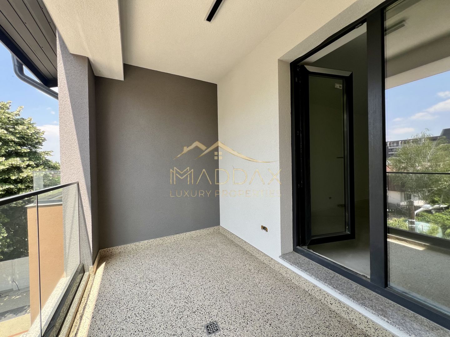 Apartament *3 Camere  // Baneasa - Sector 1 - Poză 8