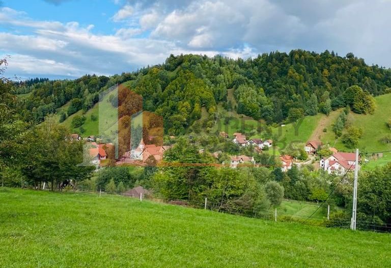 Teren deosebit Simon / Bran - Poză 1