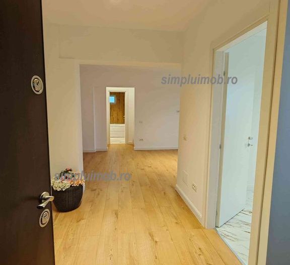 Decomandat Apartament Spatios Nemobilat Giurgiului - Poză 8