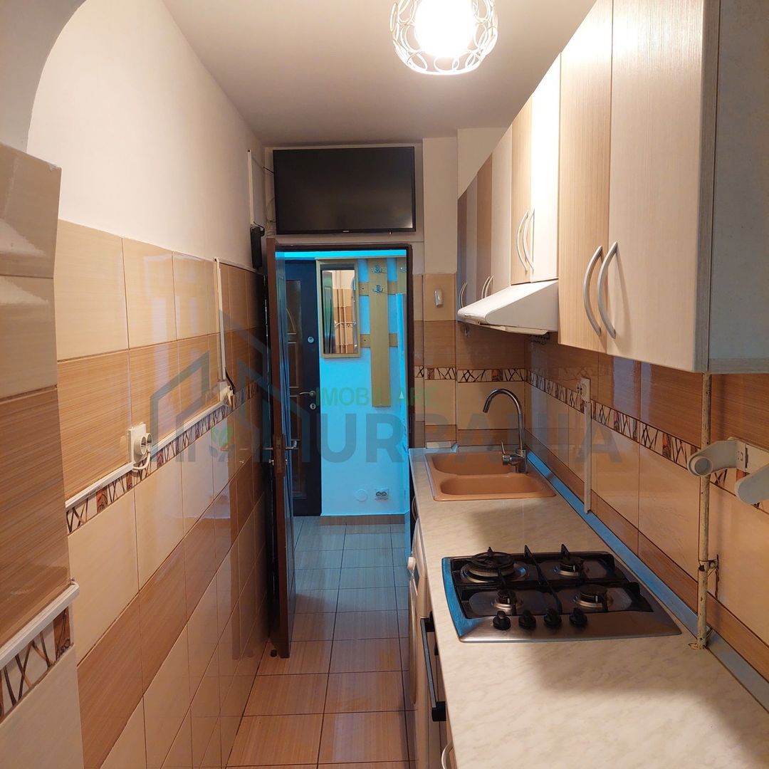 Apartament de închiriat, 1 cameră, Baza 3 (strada Islaz), Iași - Poză 2