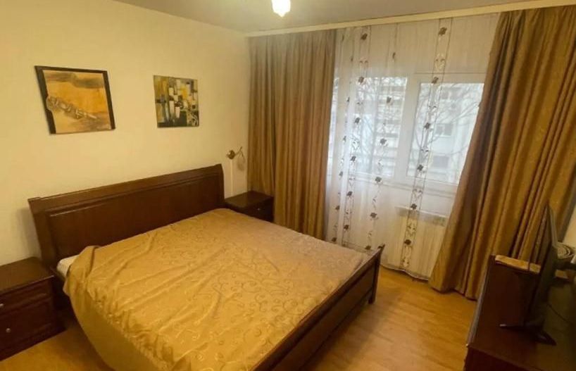 AP. 2 CAMERE APARATORII PATRIEI, CENTRALA PROPRIE, METROU 10 MINUTE - Poză 2