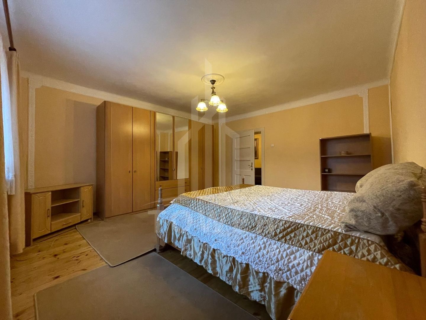 Apartament 3 camere - la casa I Trei Stejari - Poză 6