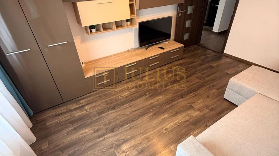 2 camere| Olimpia| apartament superb| balcon inchis| lift| centrala| - Poză 3