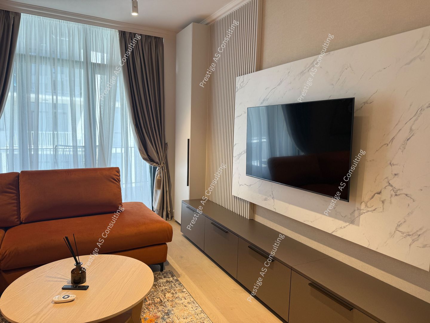 ISHO U1- Apartament Vedere la Bega 3 camere + parcare subterana - Poză 1