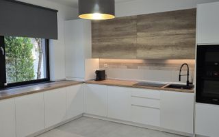 Vila tip duplex, ragadiru, la 180 m de Parcul Ghidiceni - Poză 2