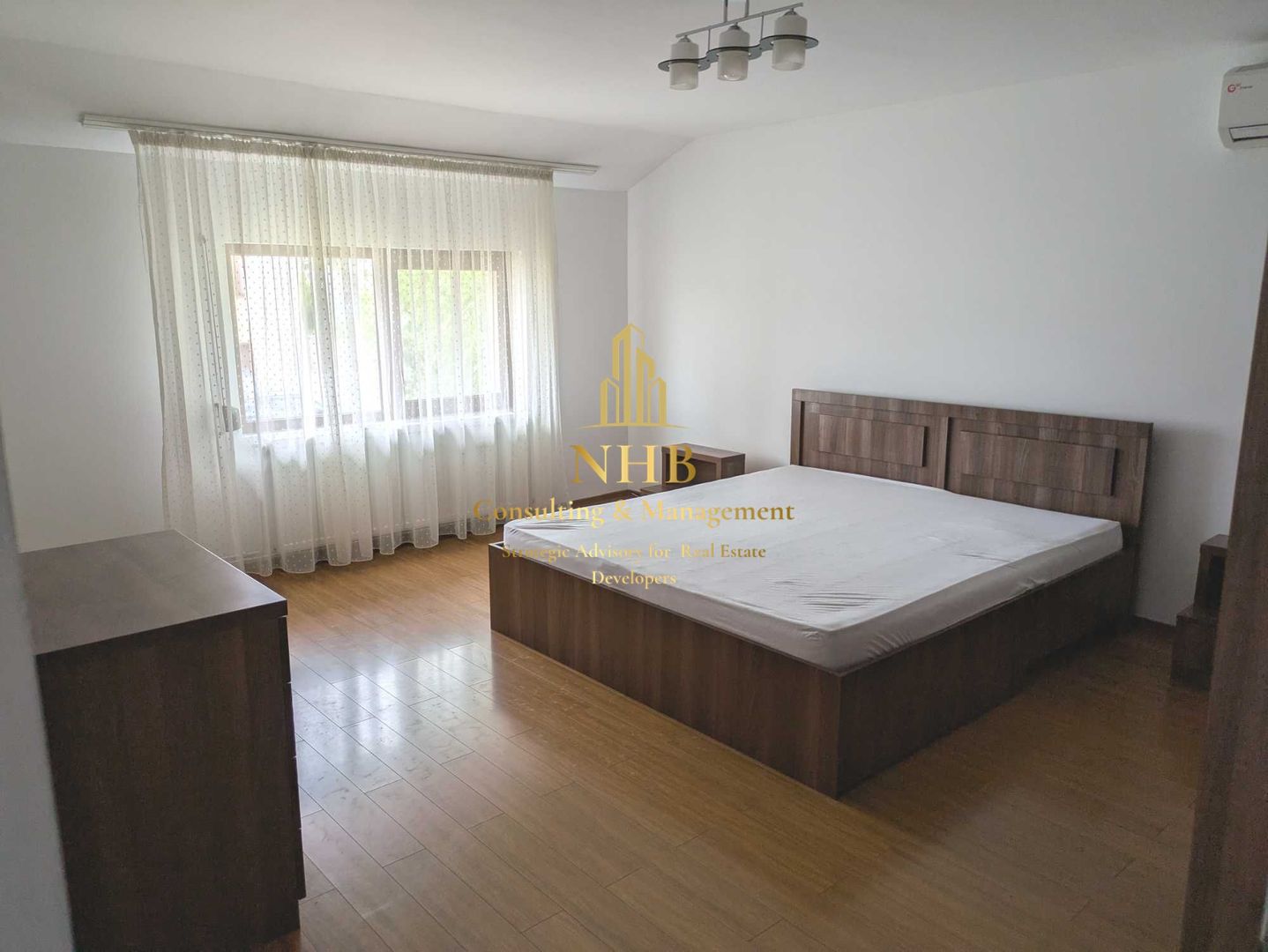 Vila de închiriat – ideală pentru familie | 3 dormitoare - Poză 6