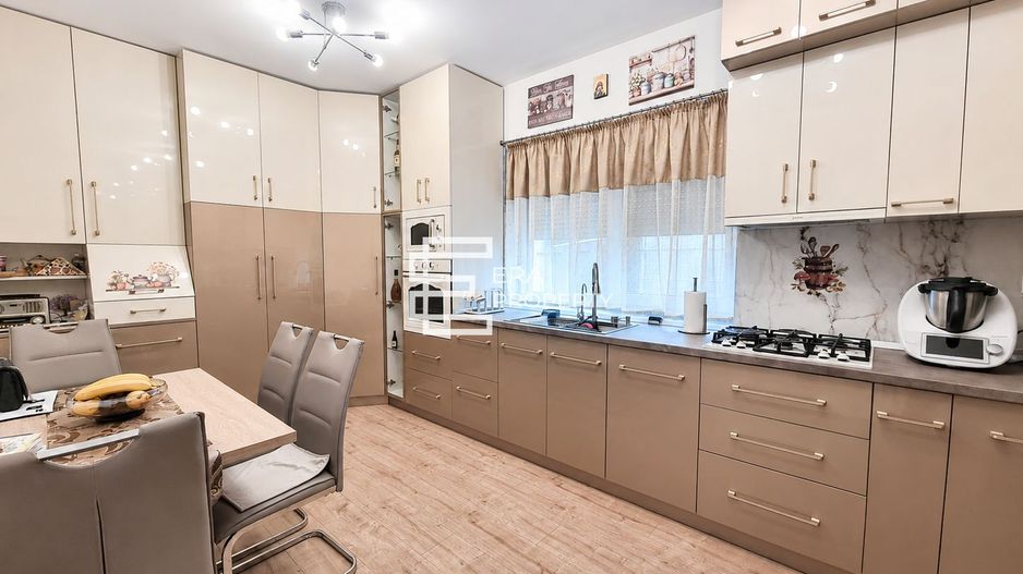 Duplex nou 2025, mobilat complet, terasă, 3 băi, Șelimbăr zona Brana - Poză 2