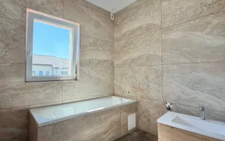 Duplex cu 5 camere si 2 bai, 470 mp teren si 115 mp utili in Ghiroda. - Poză 24