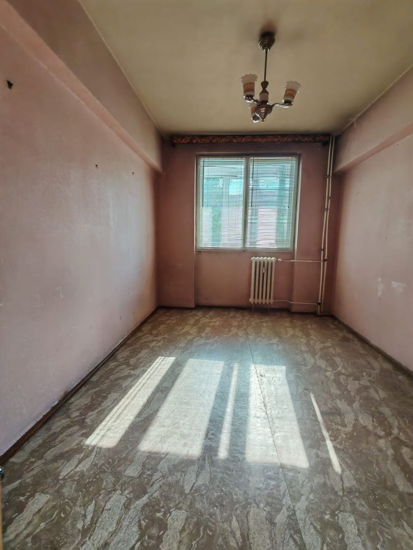 Apartament 3 Camere bloc reabilitat, bucla Drumul Taberei - Poză 3