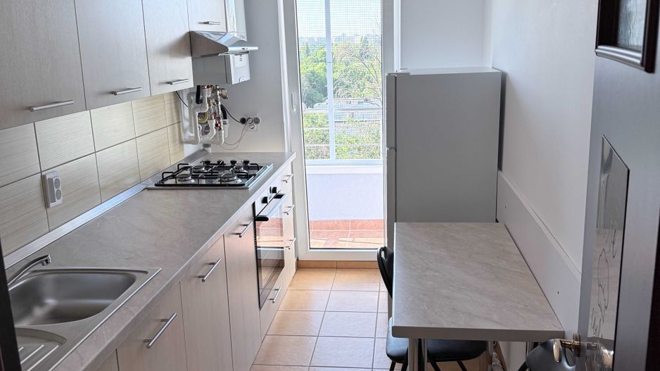 Garsoniera moderna, centrala proprie, balcon, 8 min metrou, Titan - Poză 4