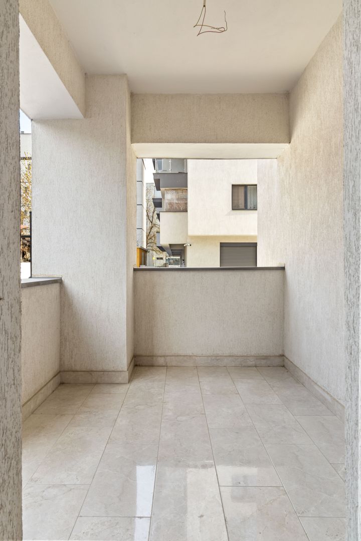 The Building 54 - Uverturii 155 - Poză 30