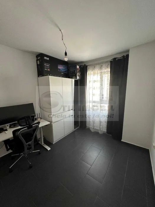 3 cam, 73 mp, bloc nou, decomandat, parcare, 148.900 € Păcurari - Poză 4