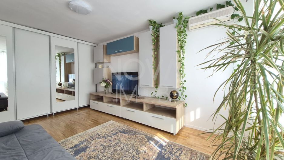 Apartament 2 camere, decomandat, Mihai Viteazu - Poză 2