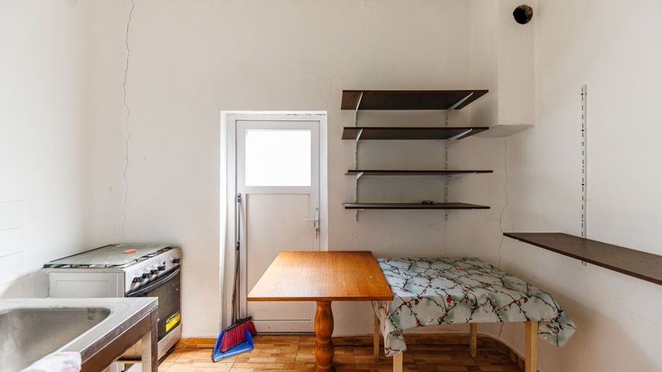 Zona istorică Traian–6 apartamente în imobil cu potențial, 621 mp, 759 mp teren - Poză 13