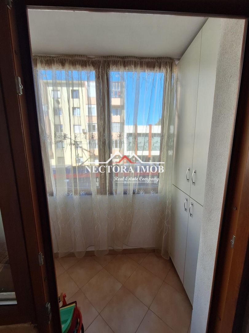 NECTORA IMOB-Apartament 2 camere, Blvd. Decebal, Etaj 1,Mobilat/Utilat - Poză 9