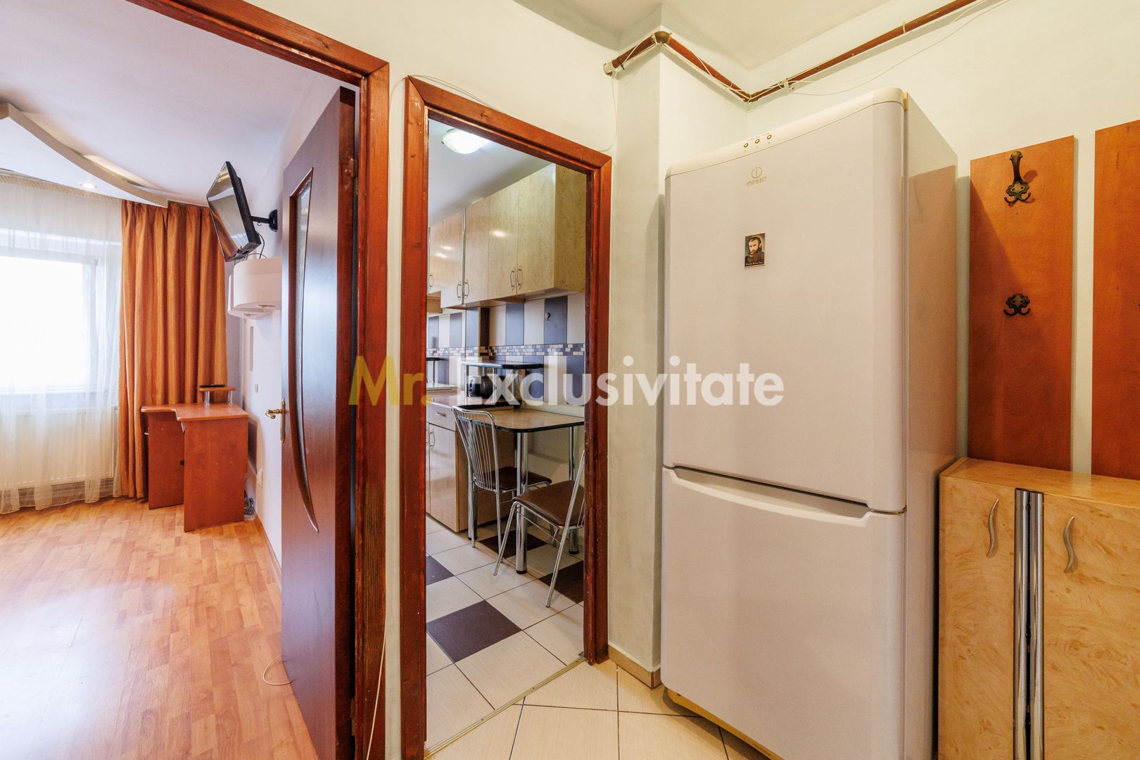 Garsonieră - Găvana III - Etaj 3 - Decomandată - Poză 10