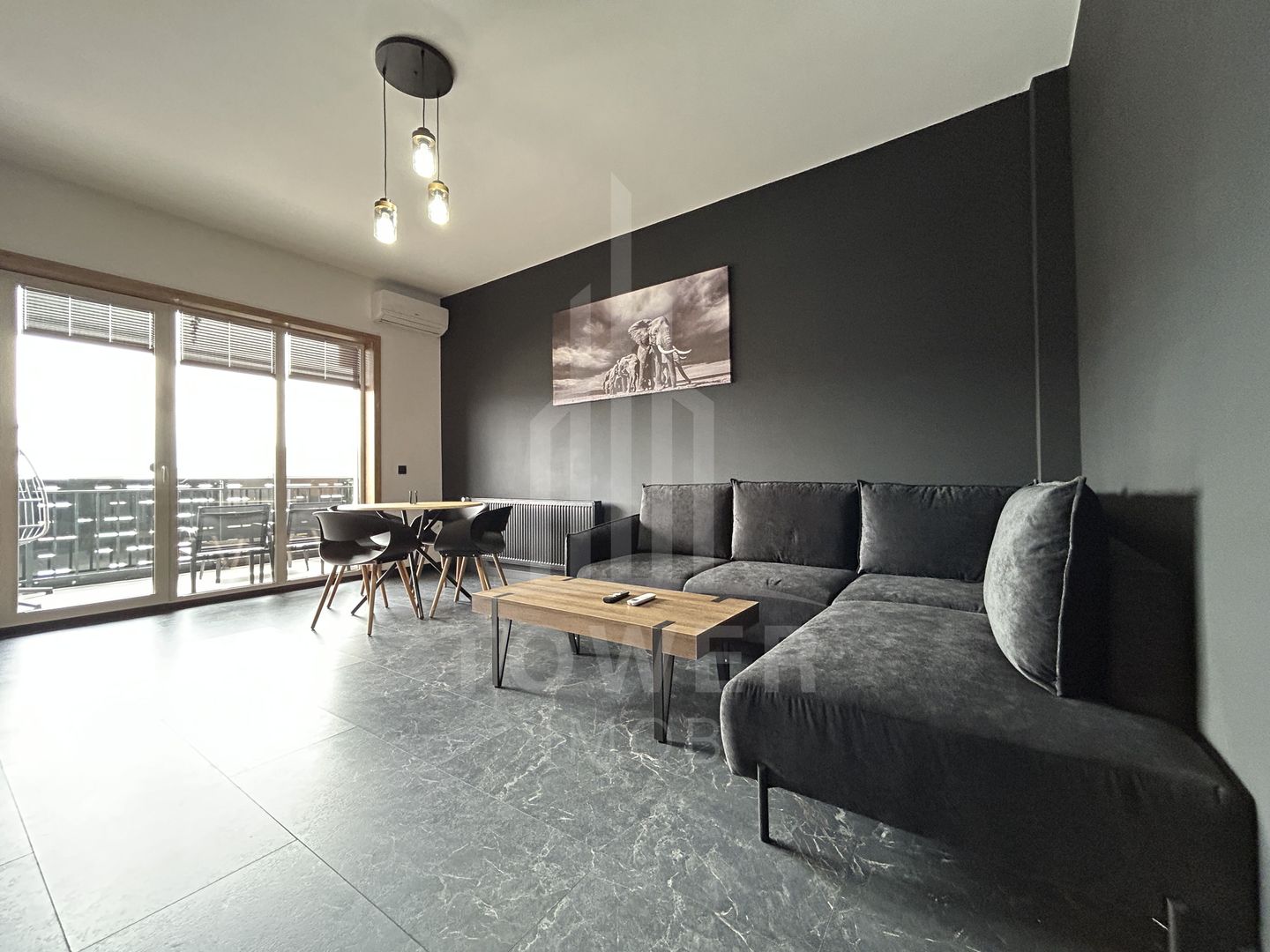 Apartament 3 camere cu loc de parcare și terasă de închiriat - Poză 3