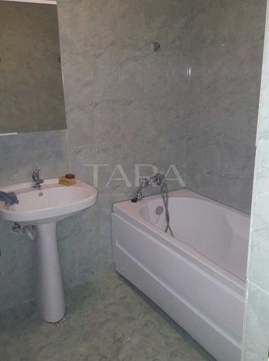 Apartament cu 2 camere de vânzare în Florești, zona Teilor. - Poză 7