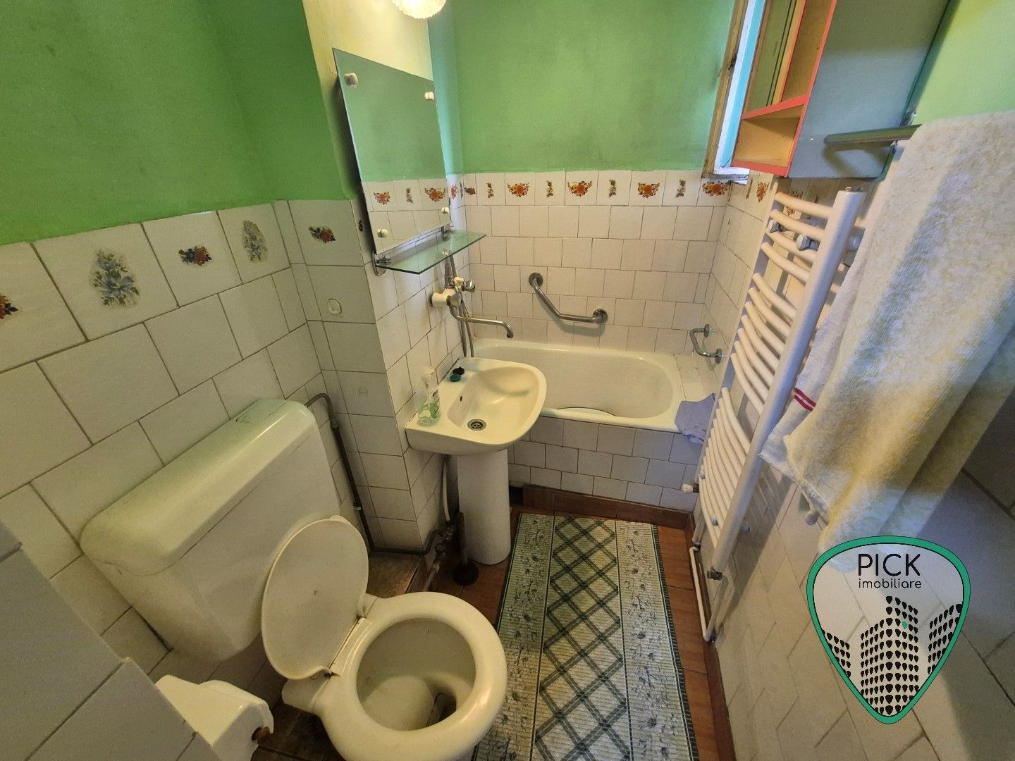 P 1231 - Apartament cu 3 camere în Târgu Mureș, Dâmbu Pietros, hol pătrat - Poză 10