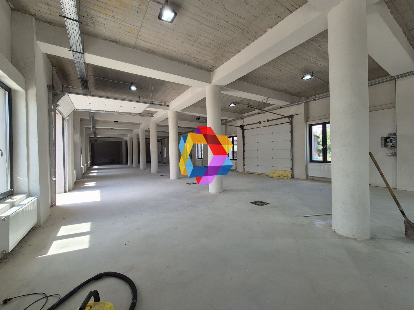 Spatiu industrial- 1240 mp  # plus-imo.ro - Poză 9