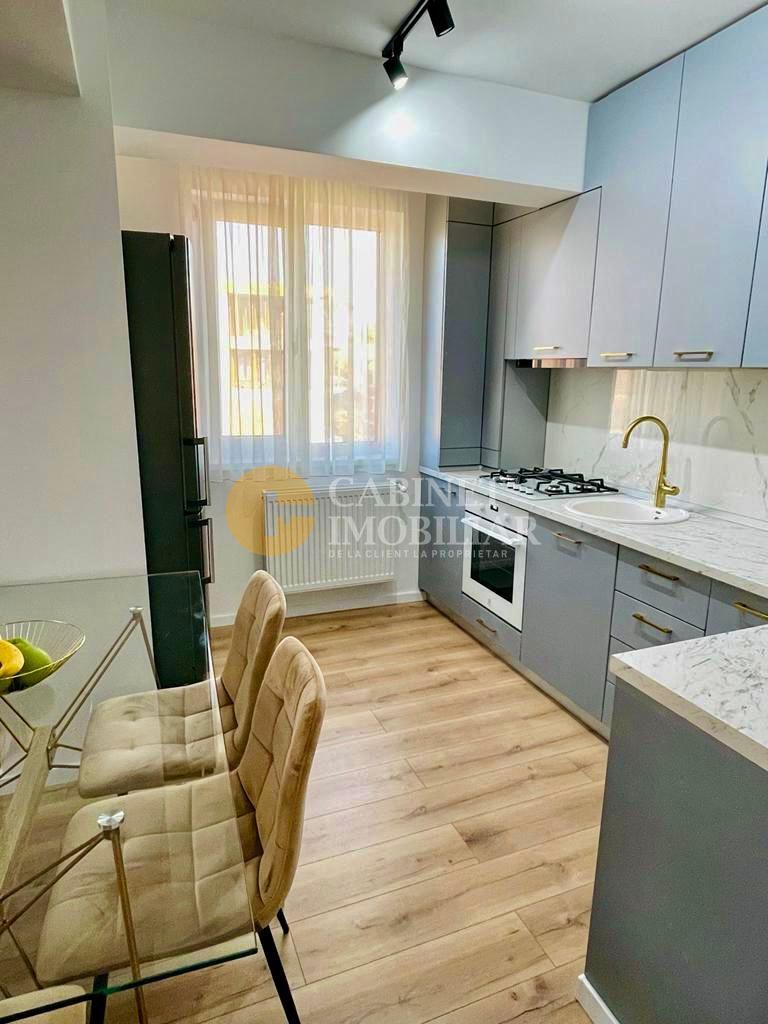 Etaj 3 Apartament 3 Camere Lux Mobilat  si Utilat Complet - Poză 4