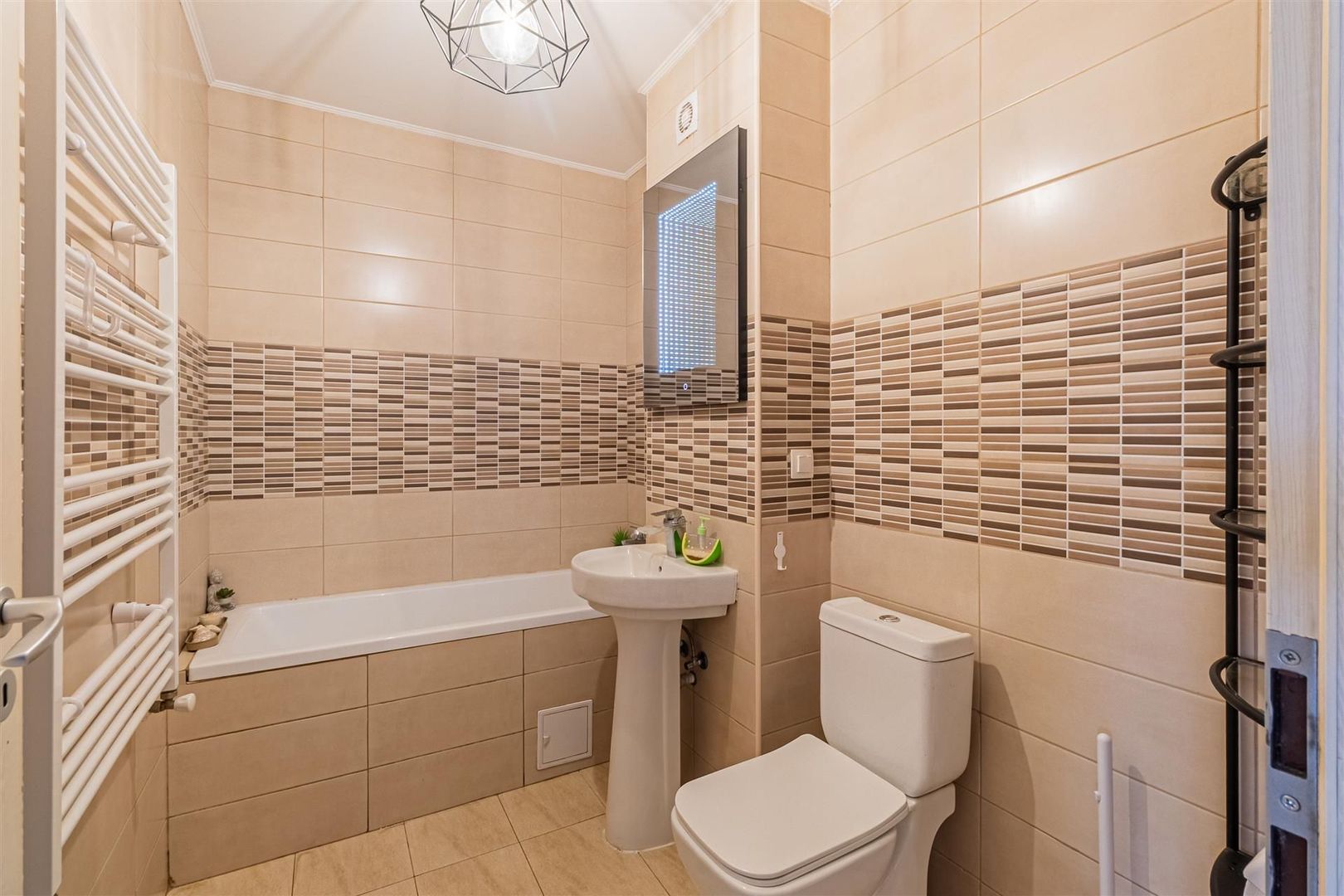 COMISION 0% | Apartament 2 camere tip studio | Parcare privata | 2 boxe depozitare - Poză 5