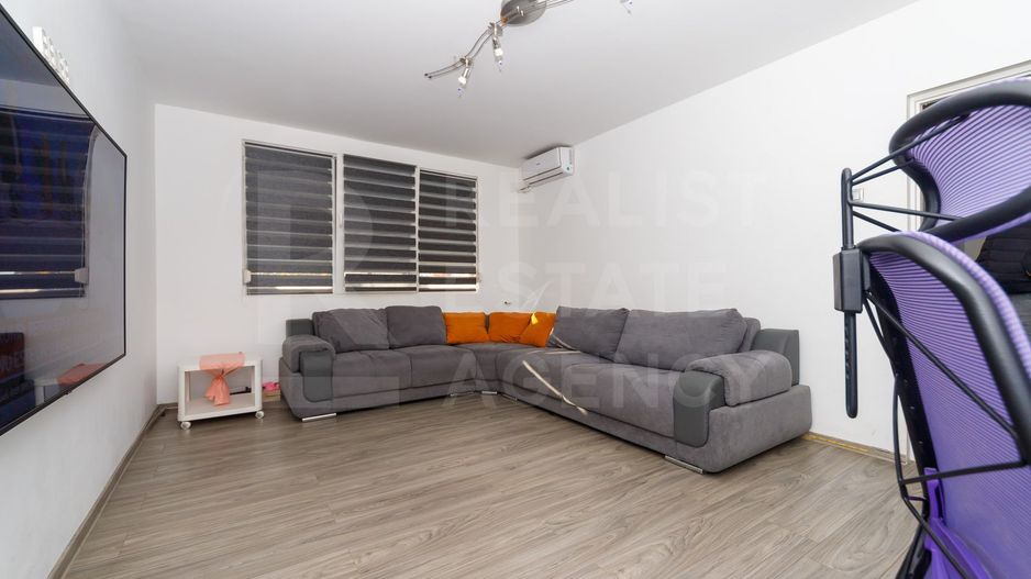 Vânzare, apartament, 3 camere, zona Drumul Taberei - Poză 5