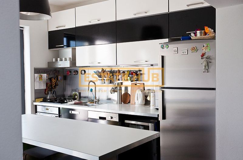 Vilă Individuală Modernă de Vânzare | Cartierul Europa – Str. Duiliu Zamfirescu - Poză 8