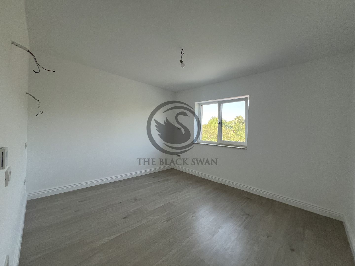 Casa de vanzare cu 4 camere | Premium | Nou | Moreni, Dambovita - Poză 26