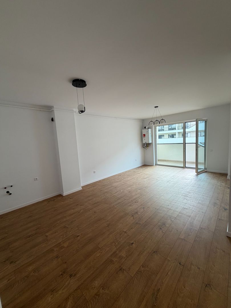 Apartament cu două camere,  semidecomandat, finisat | Zona Eroilor - Poză 1