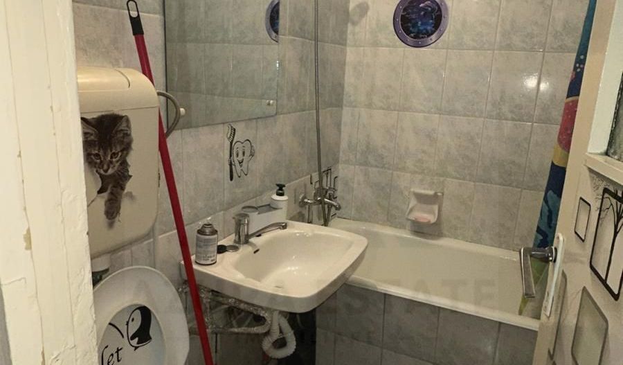 Apartament 2 camere de vânzare 45 mp utili + pivnița- Strada Oștirii - Poză 12