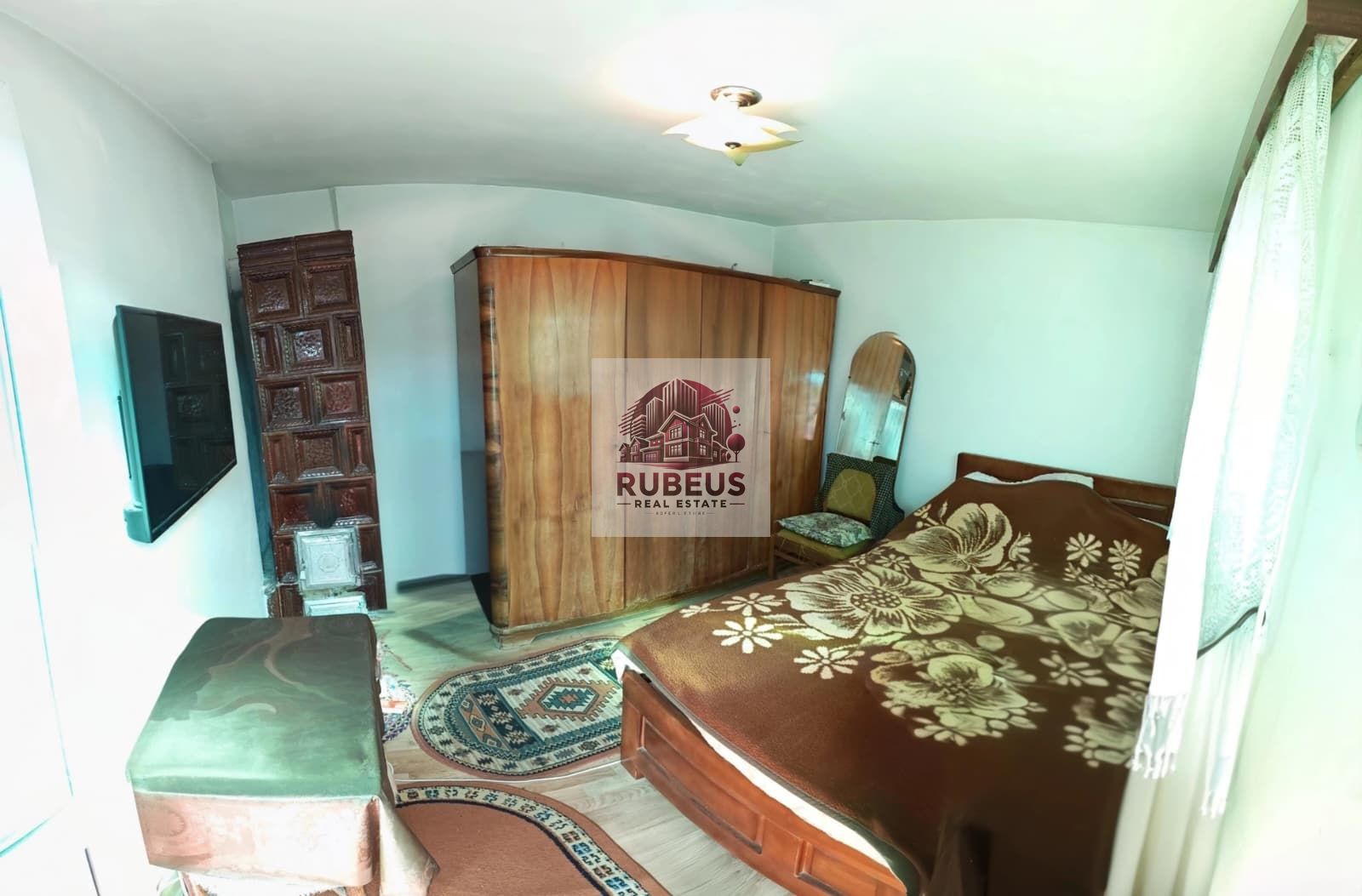 Casa cu personalitate in Calomfirescu – spatiu, liniste si teren gener - Poză 28