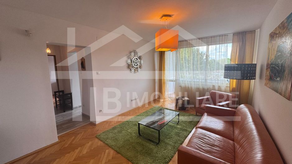 Apartament cu 3 camere, 70 mp, Zona Aleea Carpati - Poză 3