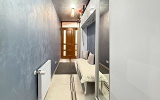 Două case separate , utilizare mixtă– rezidențial & comercial. - Poză 16