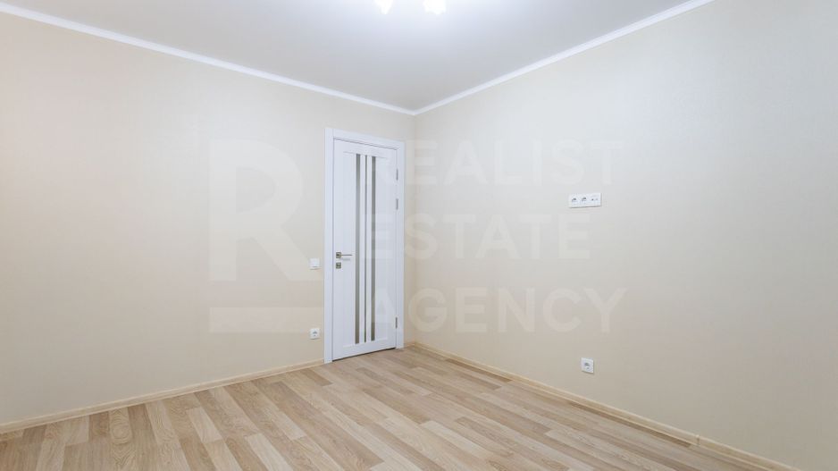 Vânzare, apartament, 2 camere, strada Florilor Rîșcani - Poză 4
