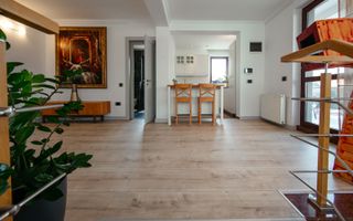 Vilă modernă  cu curte generoasă în Iancu Nicolae - Poză 22