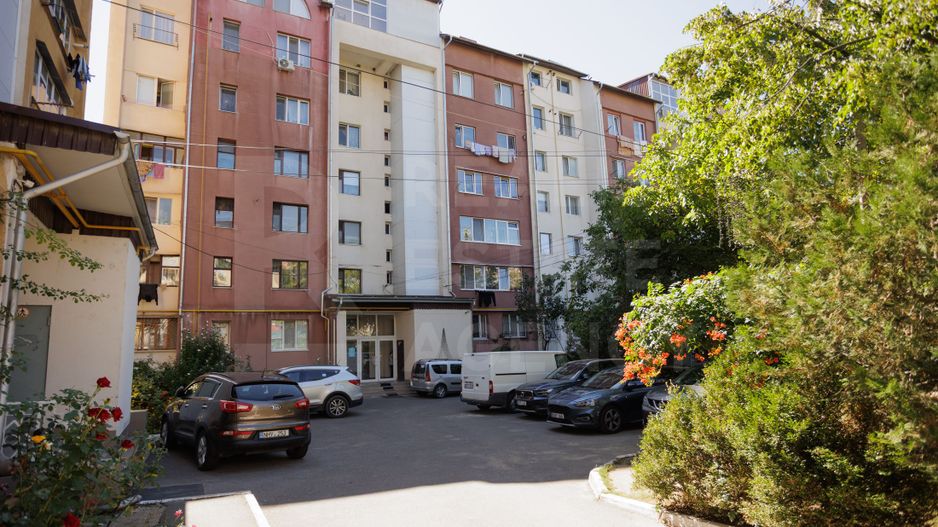 Vânzare, apartament 3 camere + living 71 mp, str. Cornului, Buiucani - Poză 16