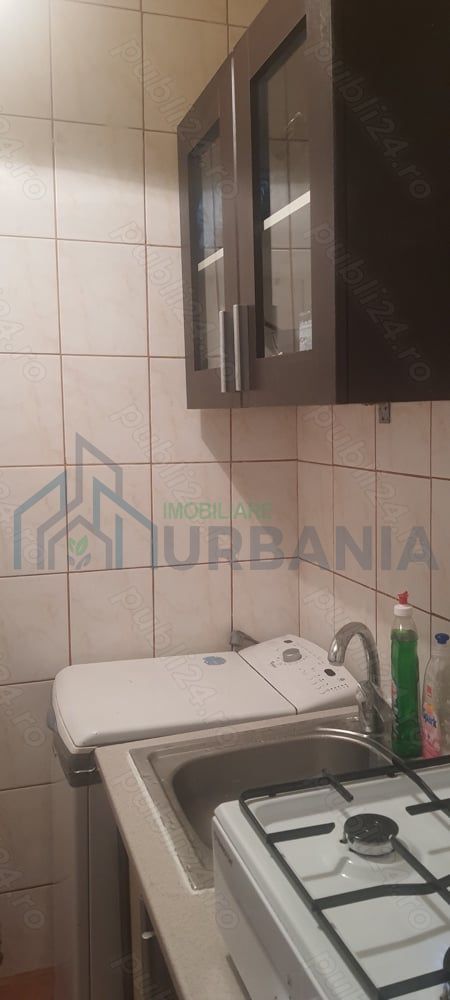 Garsonieră mobilată de închiriat în Iași, zonă liniștită, lângă stația de tramvai Dr. Savini - Poză 4