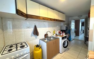 Casa de caramida de vanzare Surdesti cu teren intravilan 5000mp - Poză 13