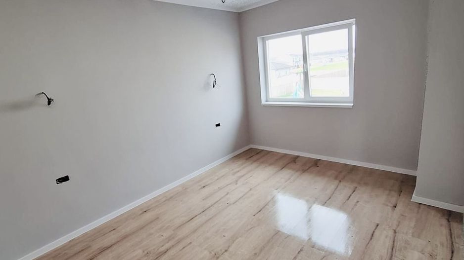 Moșnița Veche | 1/2 Duplex | 110 mp utili | Toate utilitatile|  Dormitor parter - Poză 8