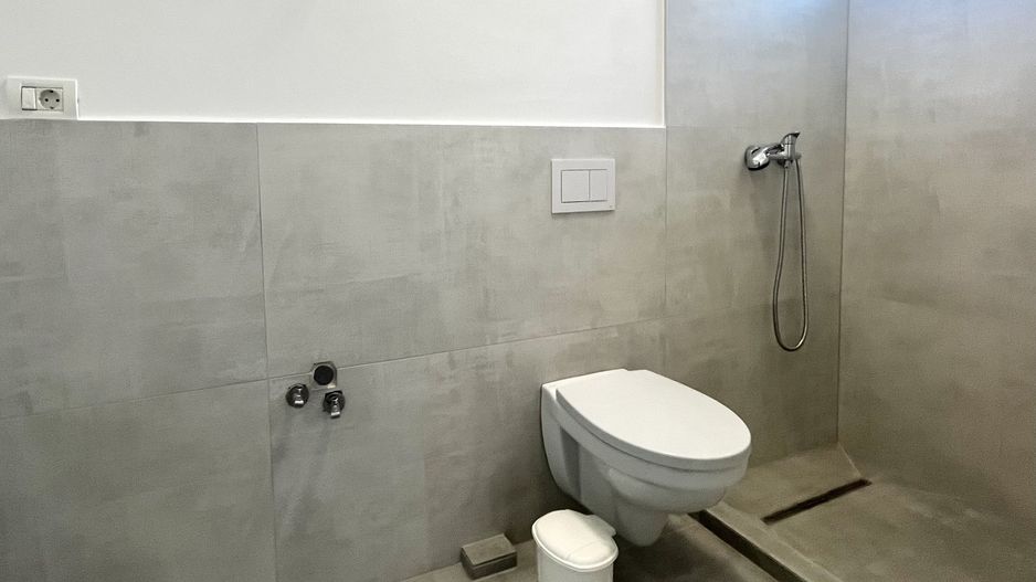 Apartament 3 camere, prima închiriere, intrare  Dumbrăvița - Kaufland - Poză 9