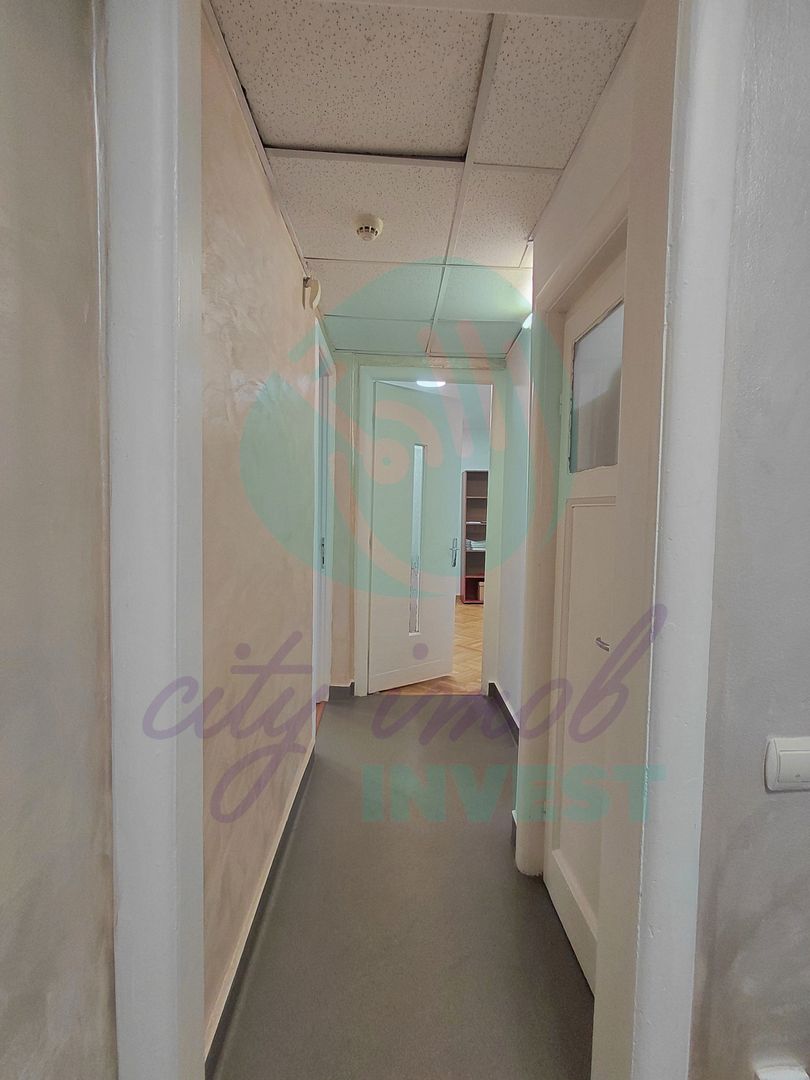 Interbelic 1934 | 4 camere, 4 balcoane, centrala | Piata Sf. Stefan - Poză 24