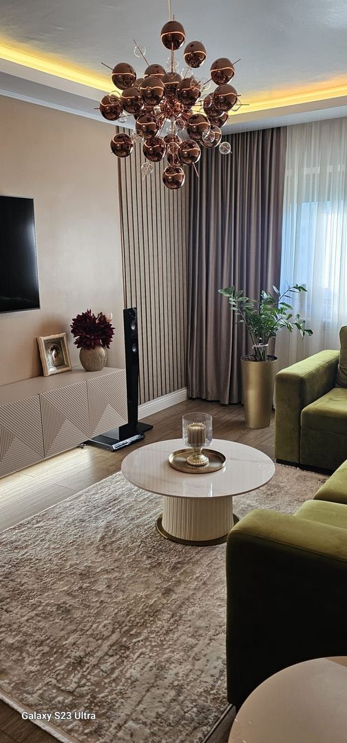 Apartament cu 3 camere, MOBILAT si UTILAT, zona CARTIER; - Poză 8