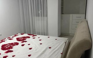 **DE ÎNCHIRIAT   Apartament 2 camere, decomandat, proaspăt renovat** - Poză 2