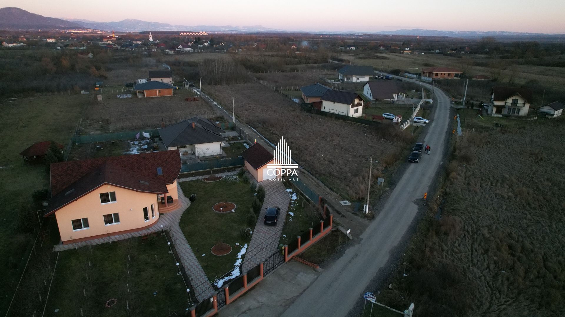 Teren Intravilan Busag / 20 Ari - Poză 1