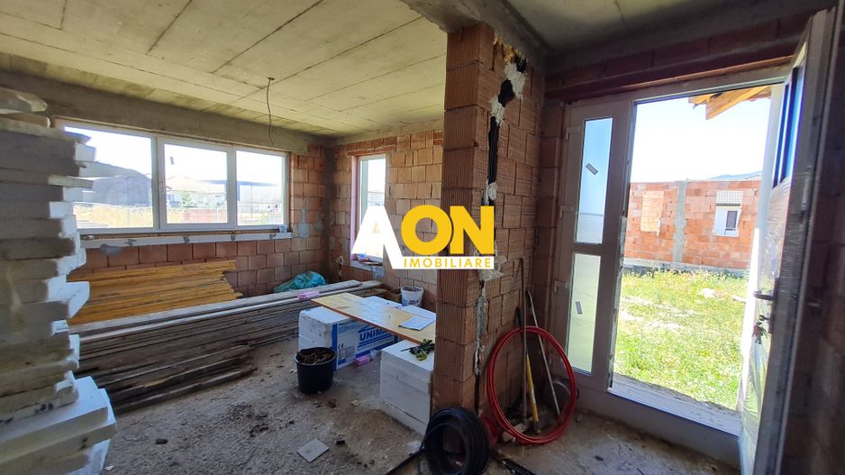 Casa 4 Camere, 130 mp, Teren 430 mp, Toate Utilitatile, Zona Micesti - Poză 4