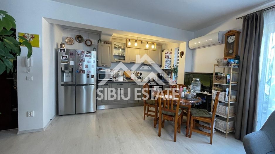 Penthouse modern cu terasă spectaculoasă de 50 mp Belvedere Residence - Poză 13