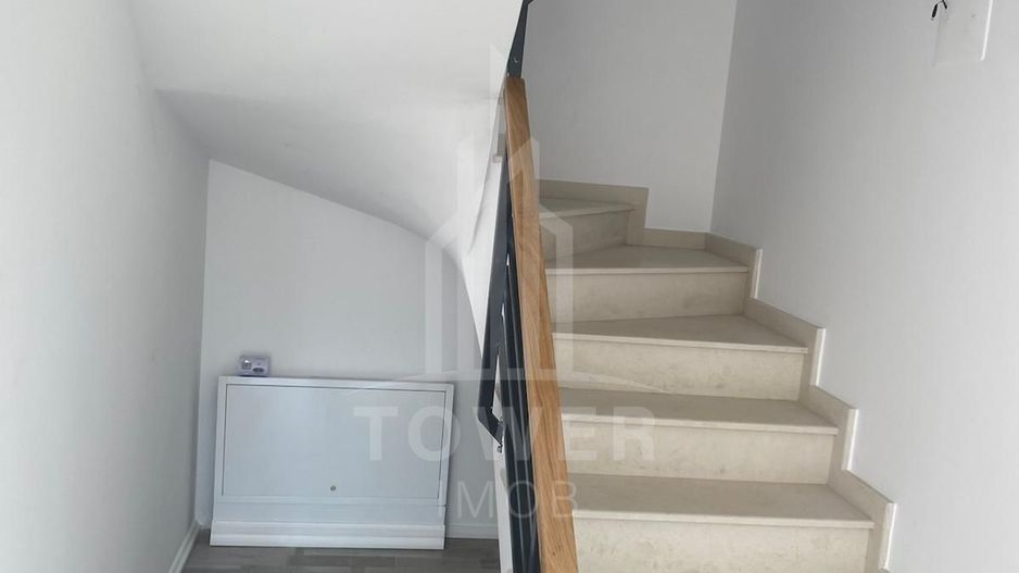 Casă de vânzare cu 4 camere | Loc. Cristian-Sibiu - Poză 9