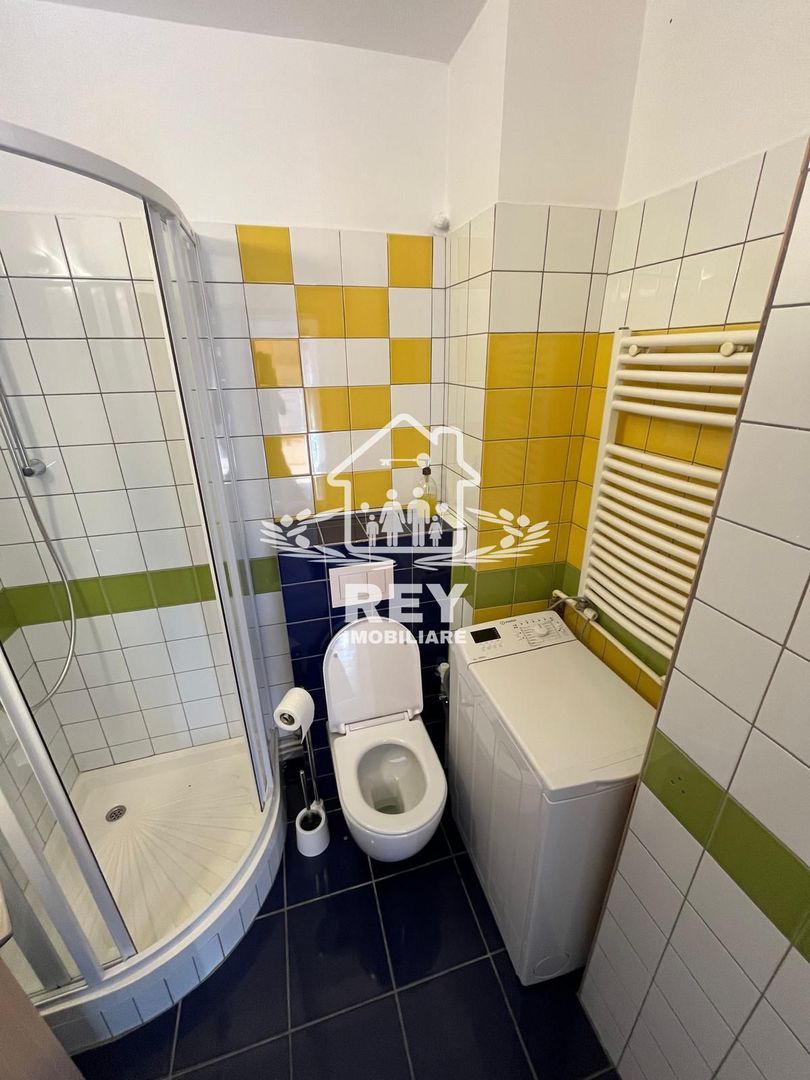 Inchiriez apartament 4 camere in Cartier Strand - Sibiu - Poză 15